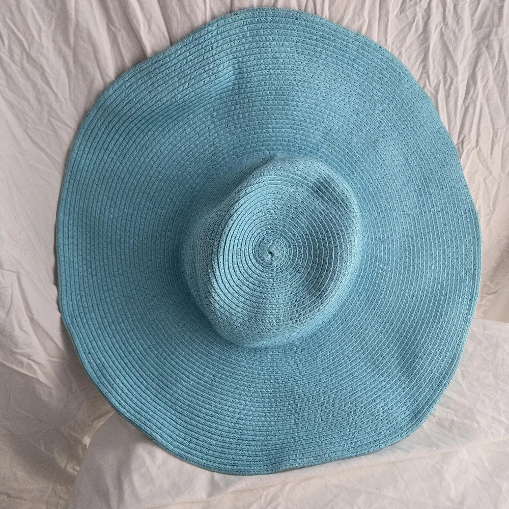 100% Paper Sun Hat - Picture 3 of 5